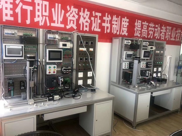 镇江PLC培训，镇江哪里可以学plc, 三菱PLC到哪学？